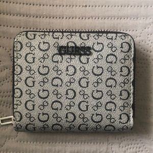 Guess Wallet